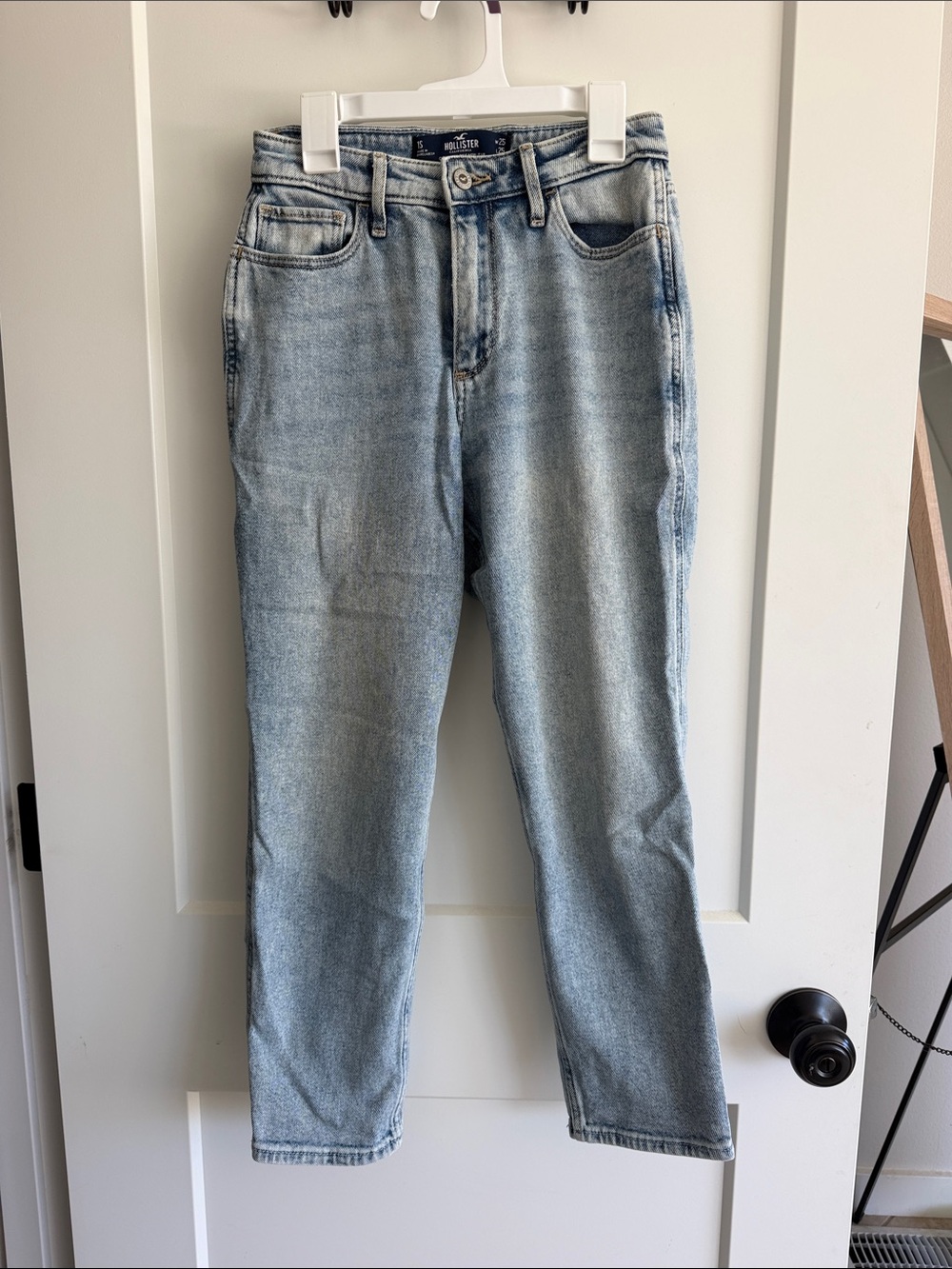 Hollister Faded Light Blue High-Rise Straight Jeans